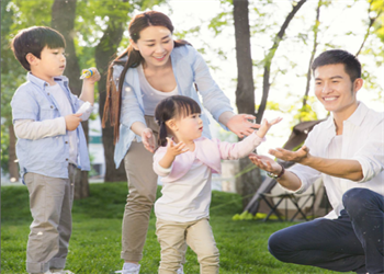 9001DCC金沙新家庭养育公益项目